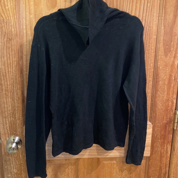 Turtle Neck - Picture 6 of 6